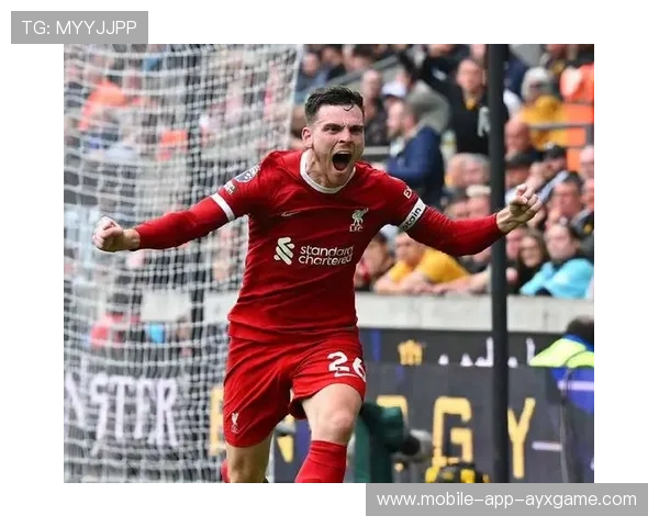 利物浦左路调整在即，罗伯逊去向成焦点，利物浦罗伯逊图片